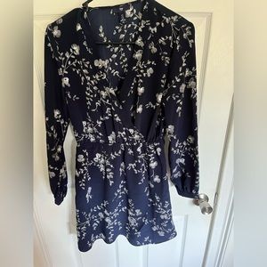 Gap Factory size S blue floral wrap mini dress